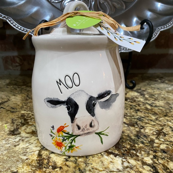 Rae Dunn Farmline Collection MOO cow canister  - Never used Brand new - Picture 2 of 13